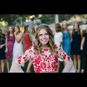 Meet your Posher, Karelyn